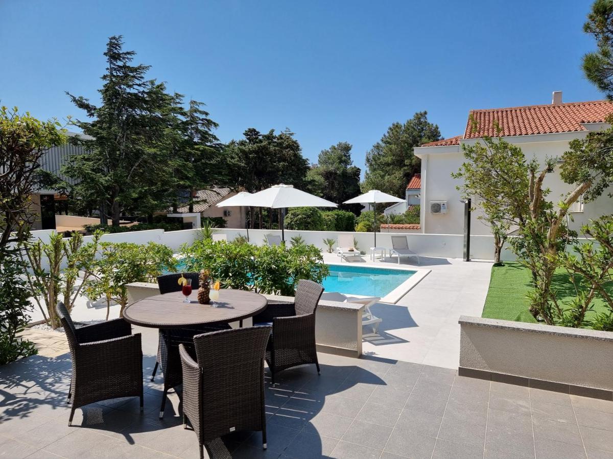Villa Flamingo Deluxe Novalja Luaran gambar