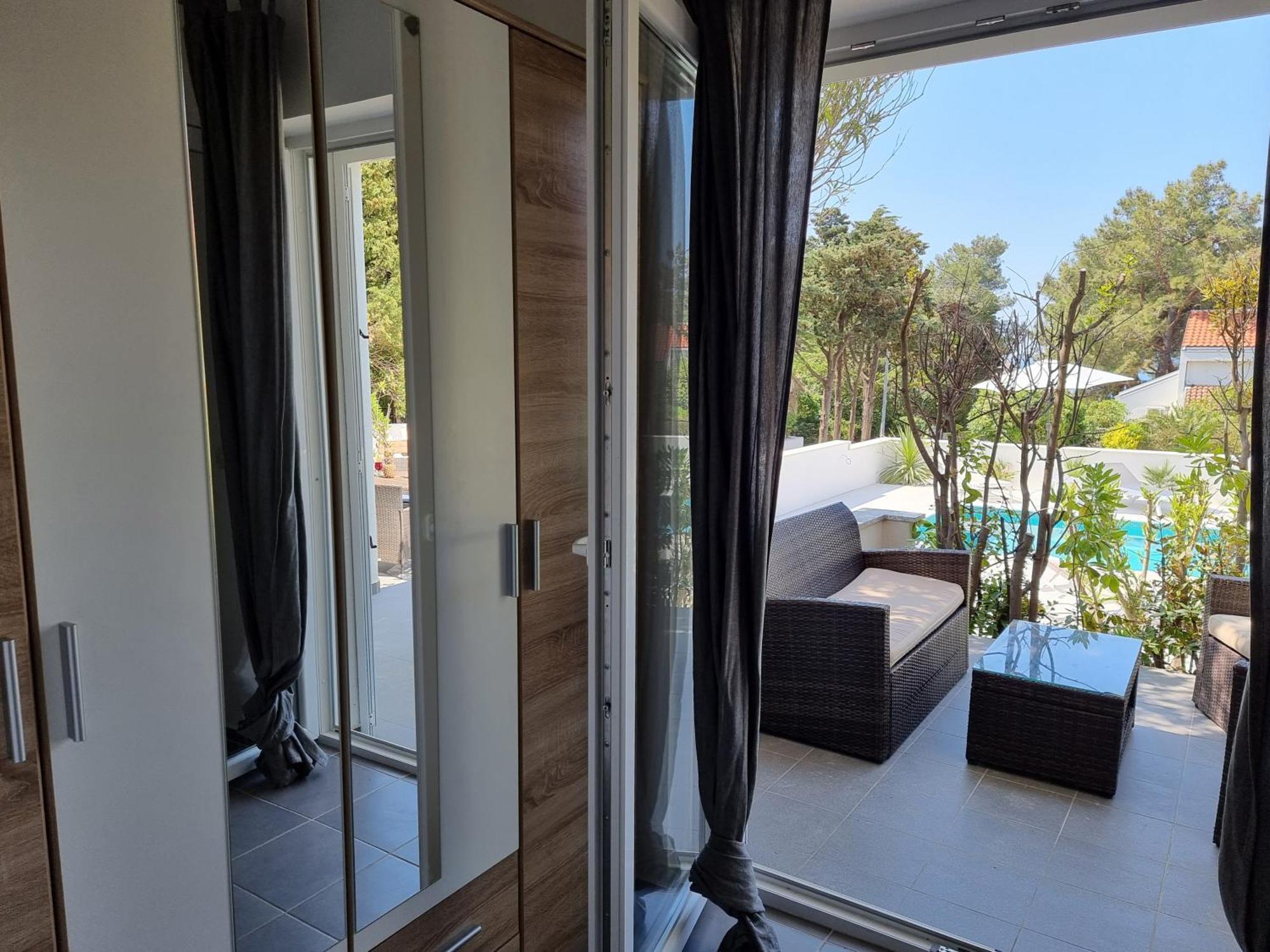 Villa Flamingo Deluxe Novalja Bilik gambar